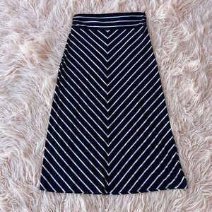 Women’s Large Chevron Maxi Skirt